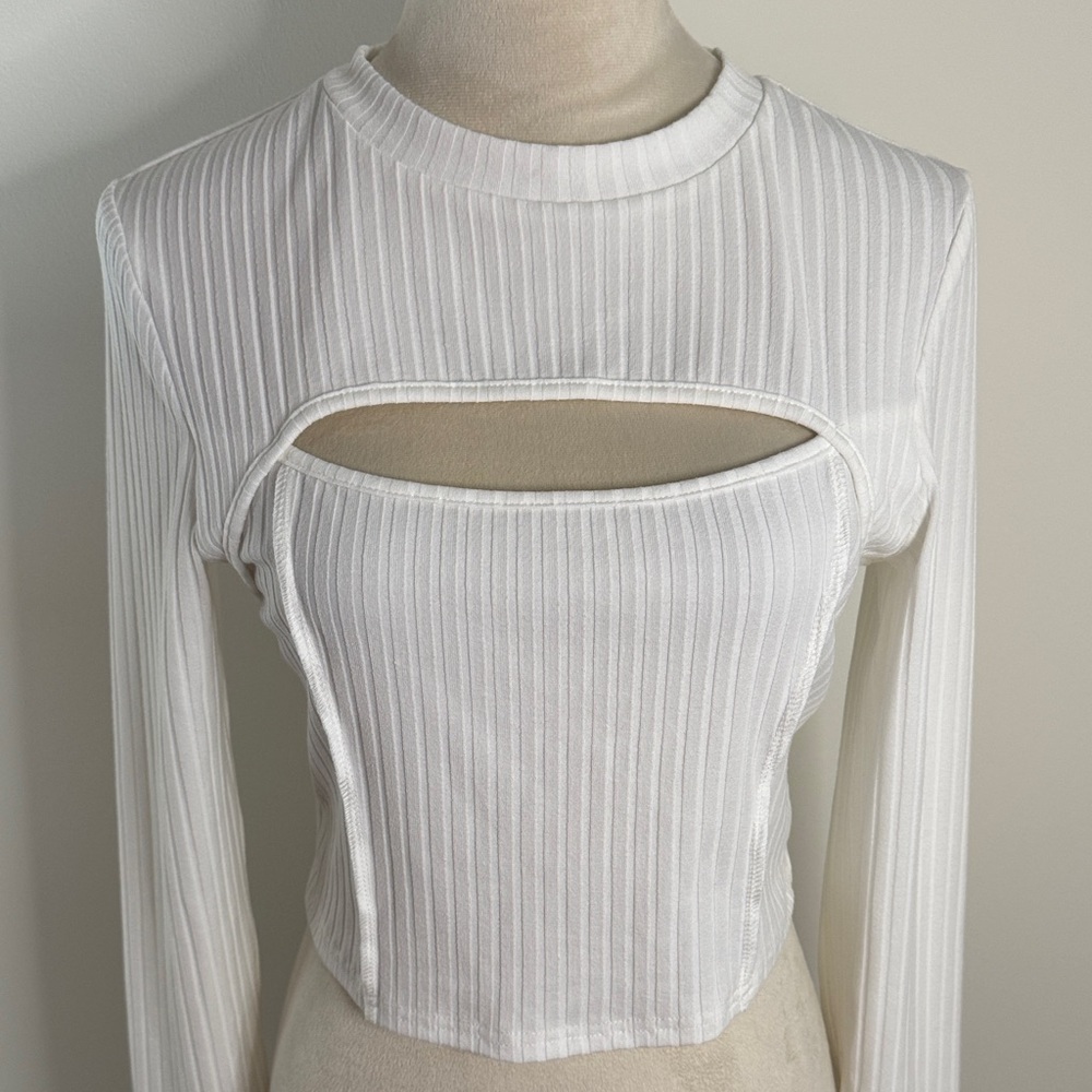 SHEIN White Ribbed Cutout Long Sleeve Crop Top